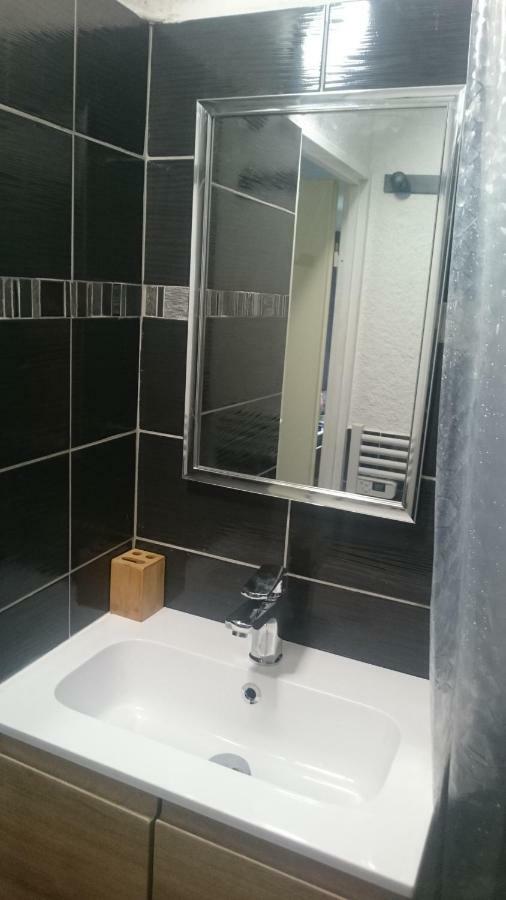 Le Montana Apartment เลส์เดอซาลป์ ภายนอก รูปภาพ